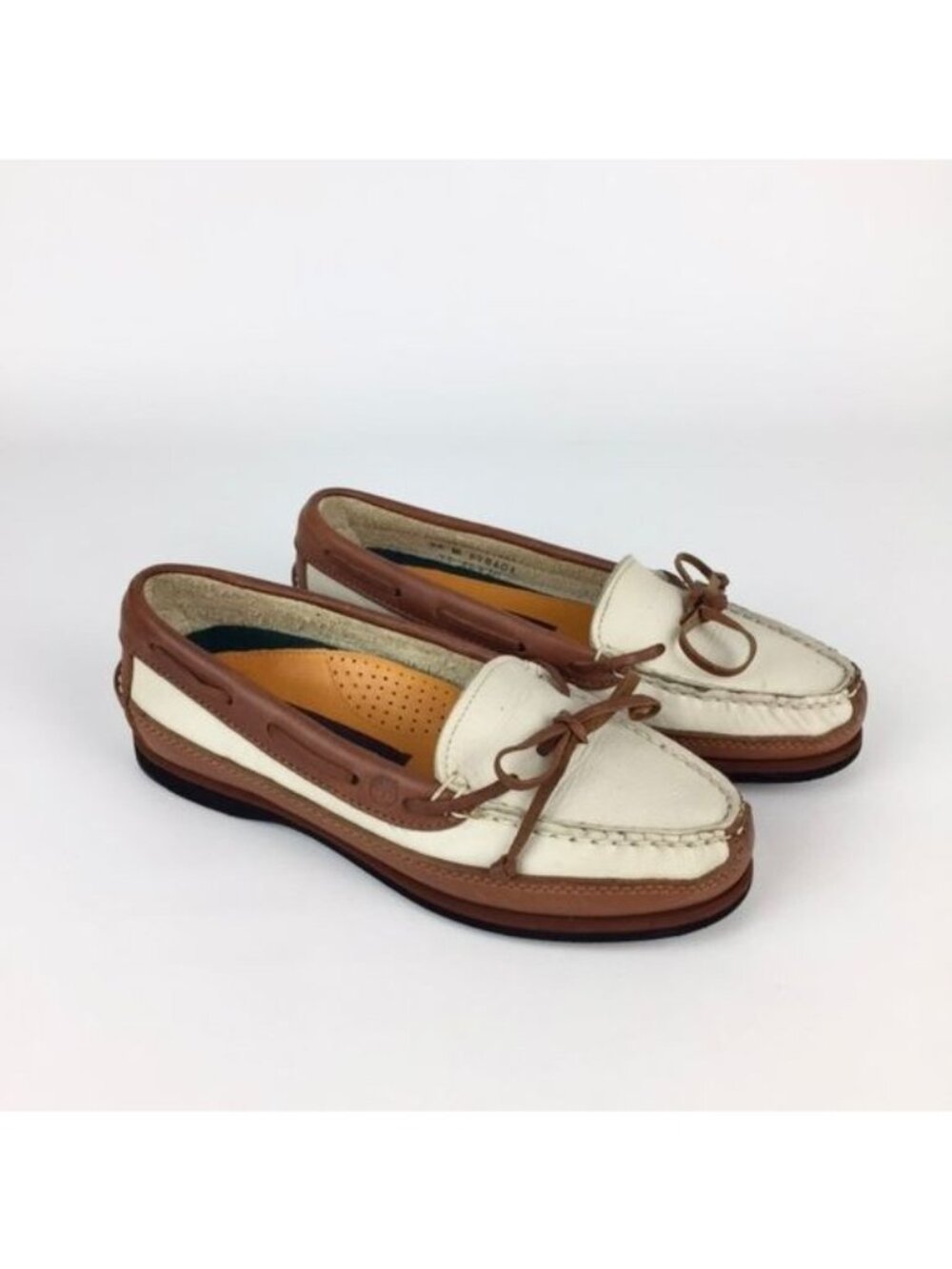 Timberland Womens Two Tone Boat Shoes Brown Cream Leather Loafers size 5.5